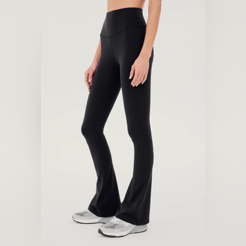 Splits 59 RAQUEL HIGH WAIST FLARED LEGGING Size M